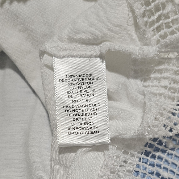 Cupio Chic White Floral Lace Tunic Blouse - Picture 5 of 5